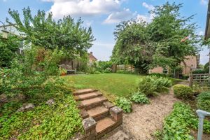 Communal Gardens - click for photo gallery